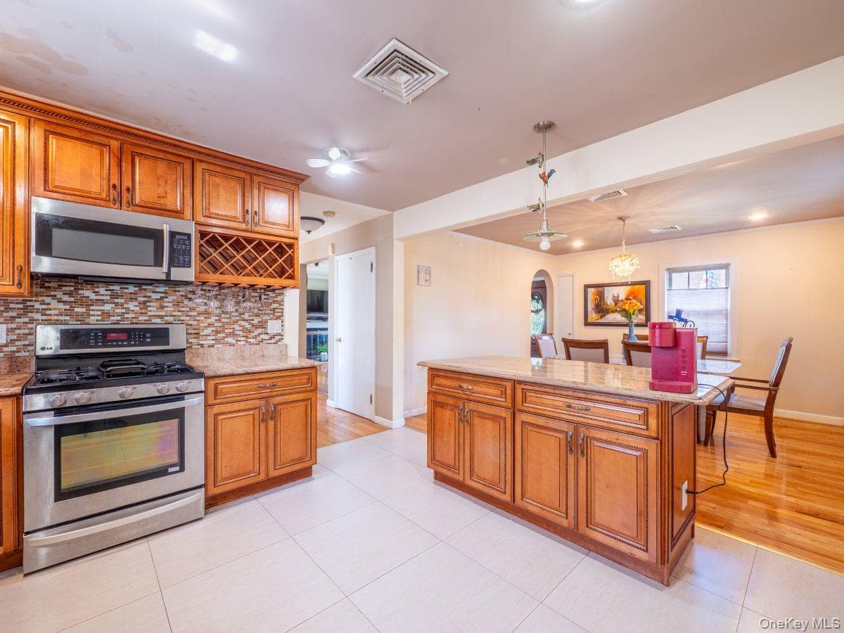 295 Ivy Avenue thumbnail 10