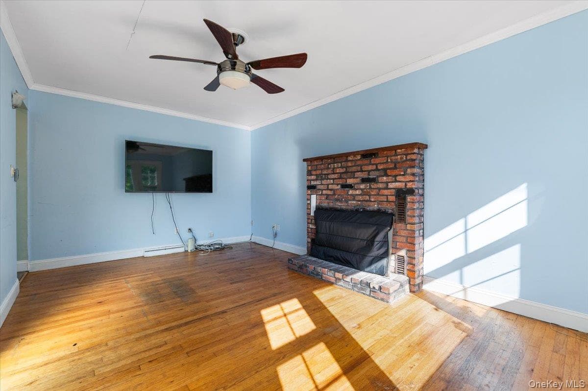 65 Genesee Drive thumbnail 14