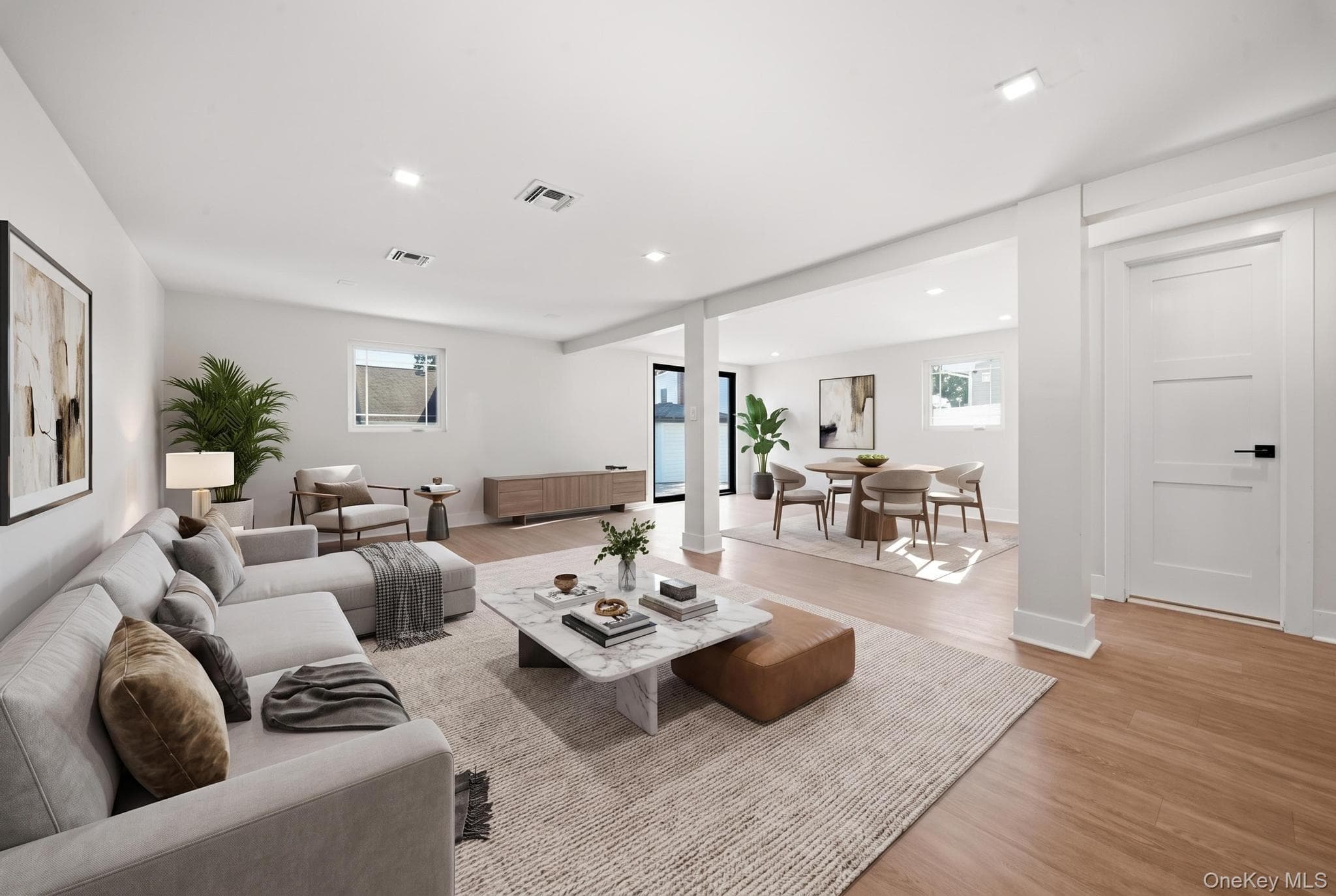 103 W 2nd Street thumbnail 21