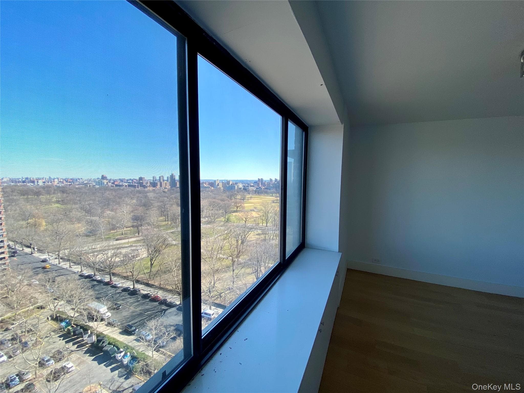 372 Central Park Unit: 20L thumbnail 7