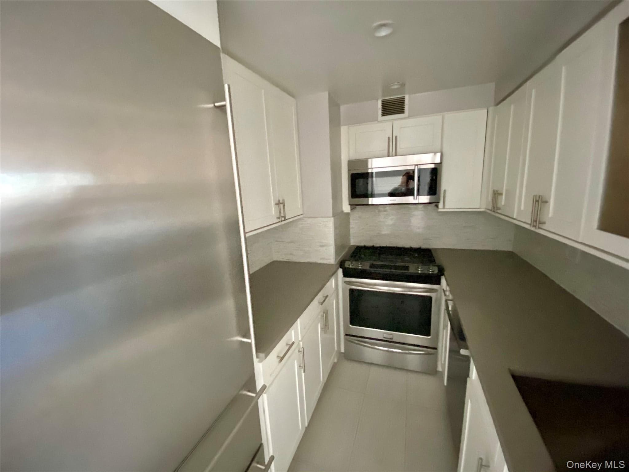 372 Central Park Unit: 20L thumbnail 12