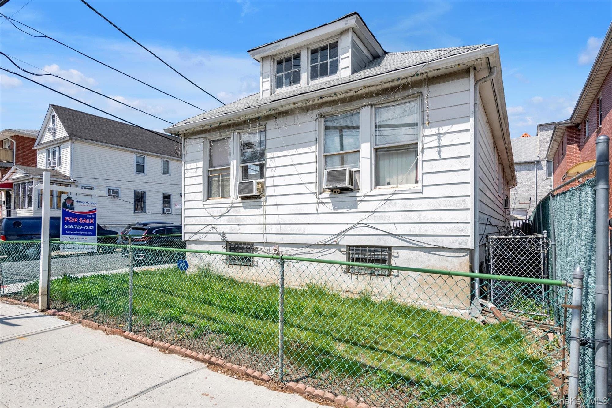 77-01 45th Avenue thumbnail 3