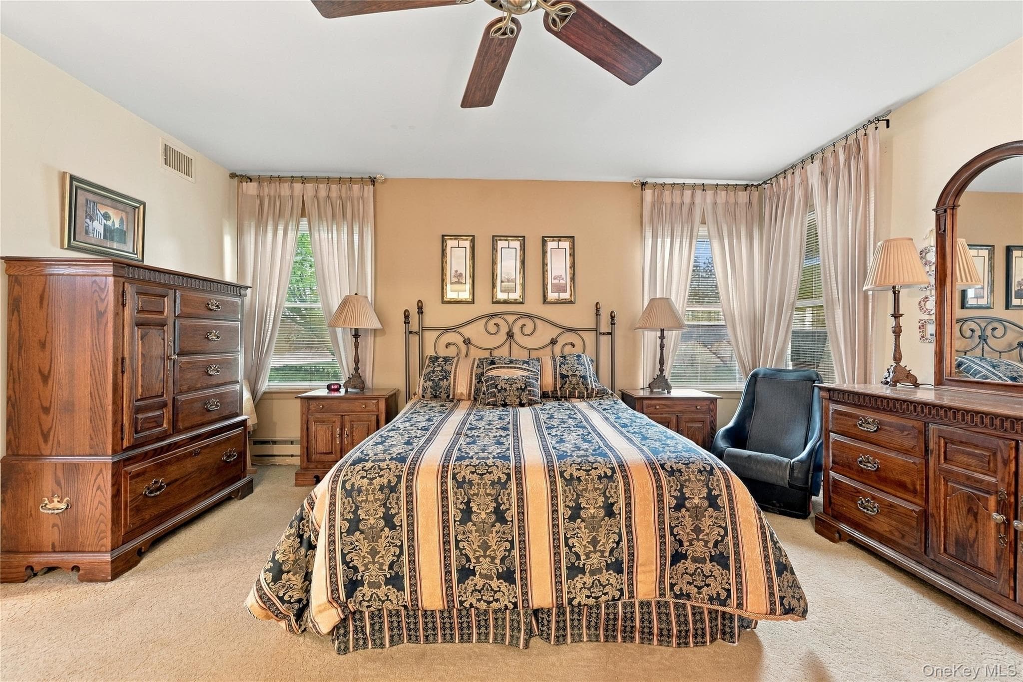 473 Stratford Lane thumbnail 13