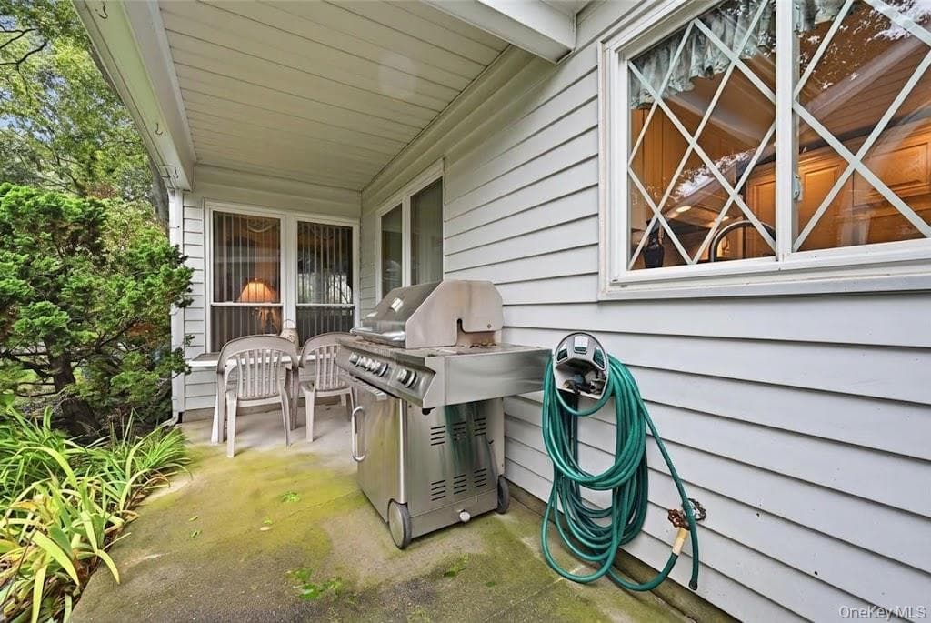 473 Stratford Lane thumbnail 20