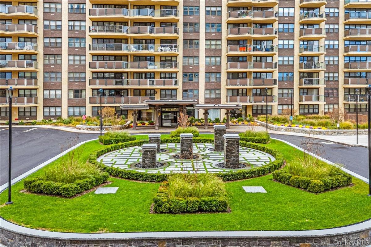 18-05 215th Street Unit: 8B thumbnail 16