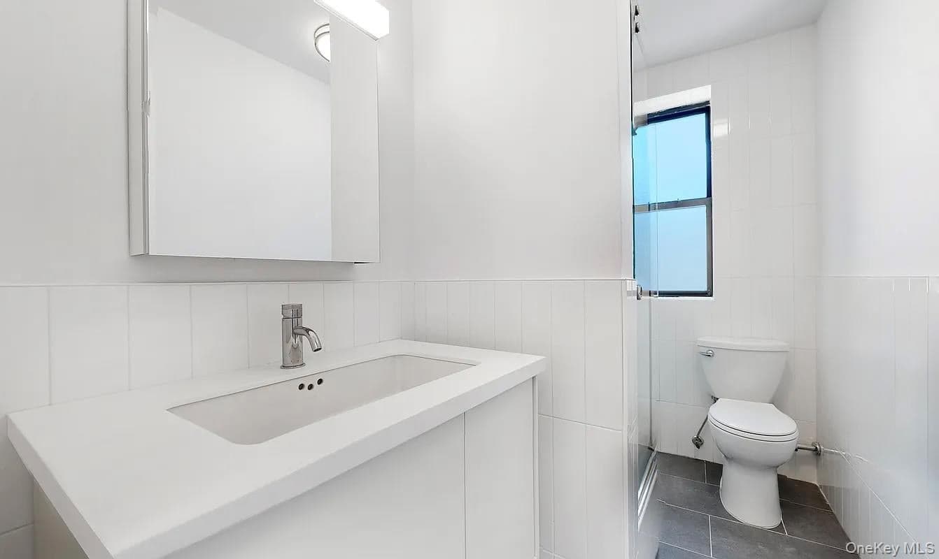 148-09 Northern Boulevard Unit: 5K thumbnail 11