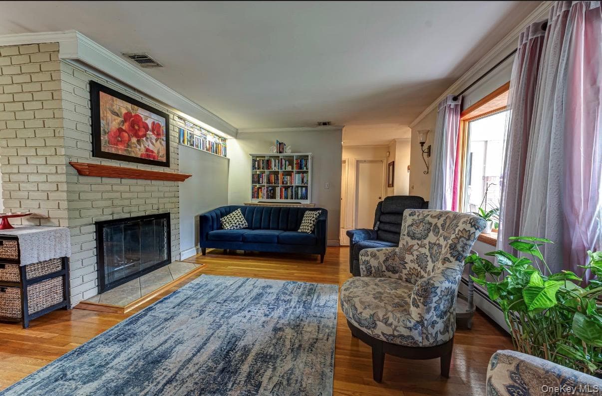 1109 Sunapee Road thumbnail 4