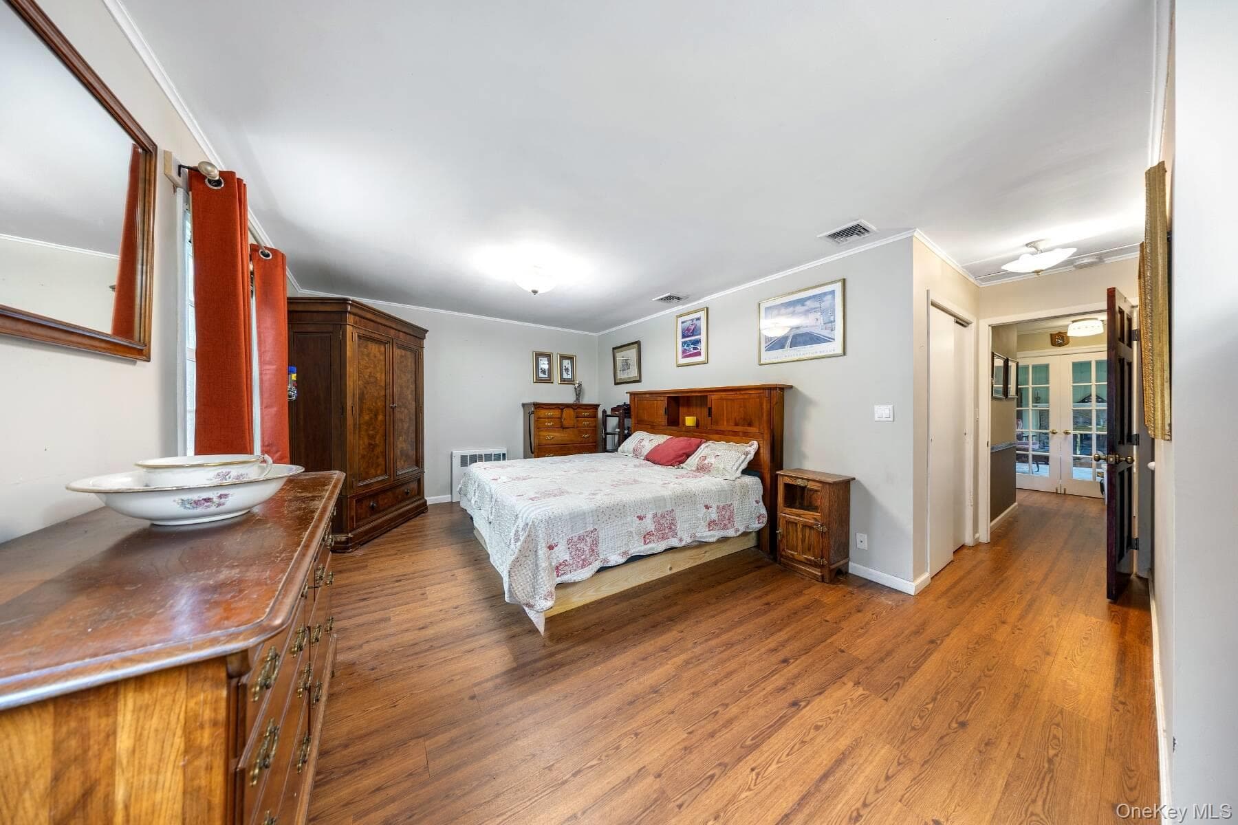 117 Montauk Highway thumbnail 18