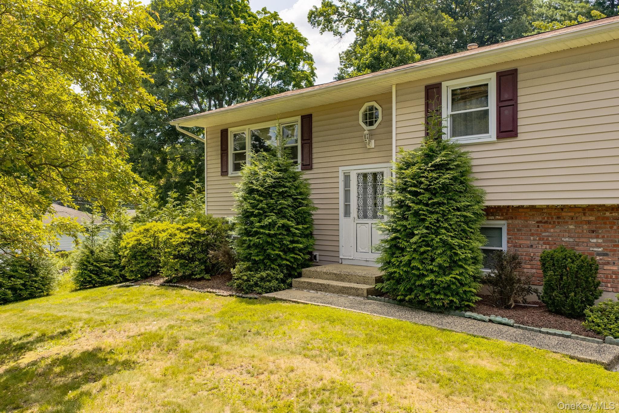177 New Hempstead Road thumbnail 4