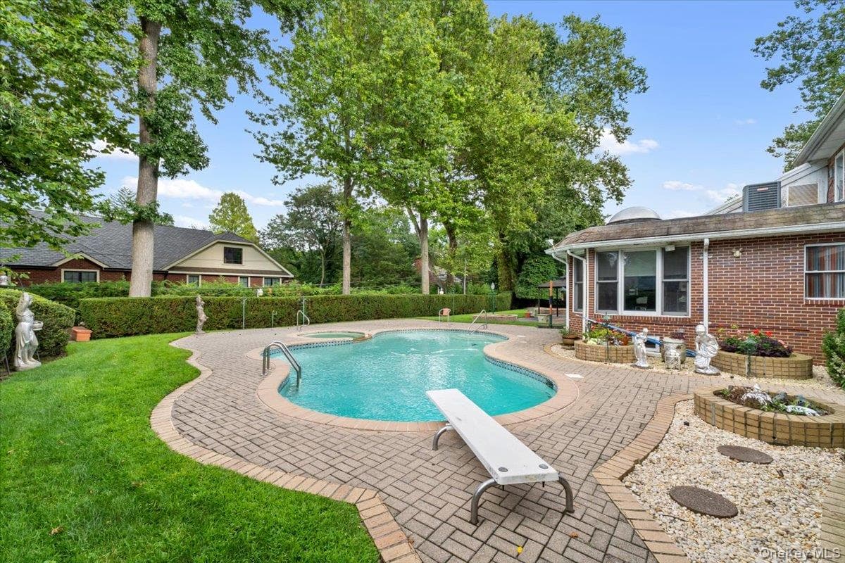 15 Hillcrest Drive thumbnail 46