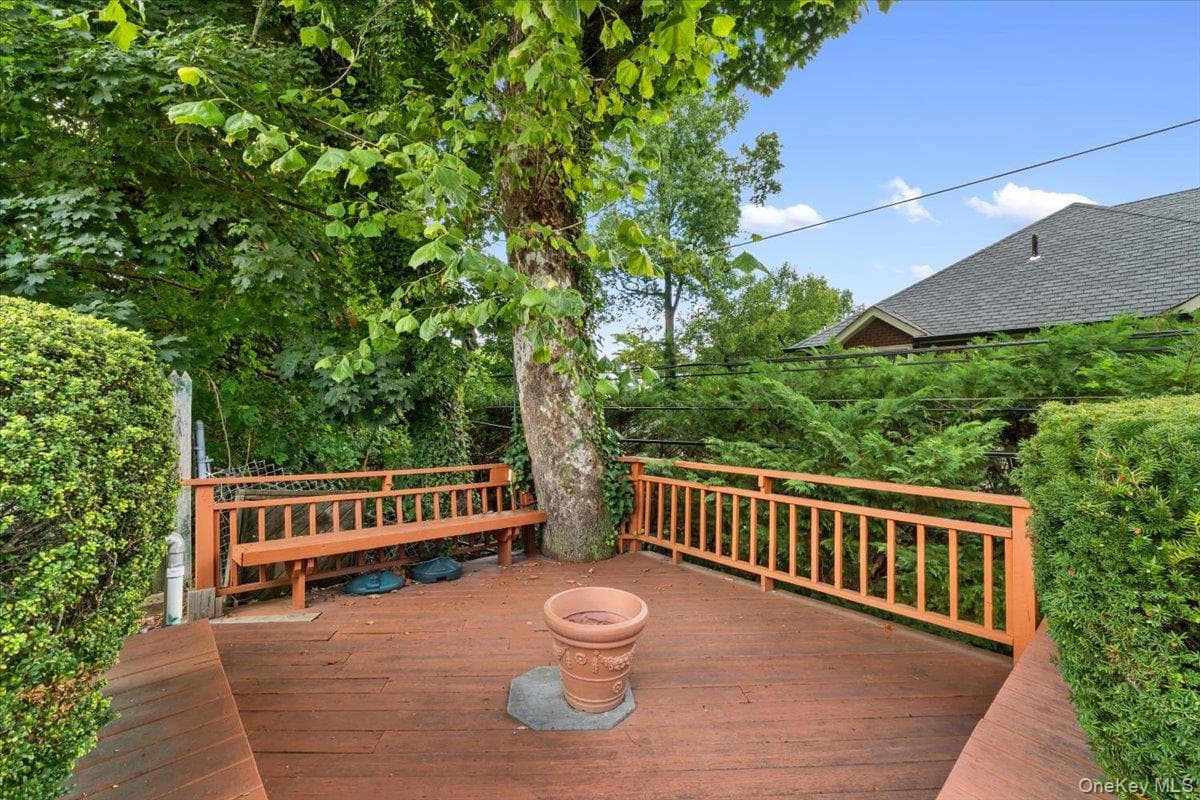 15 Hillcrest Drive thumbnail 45
