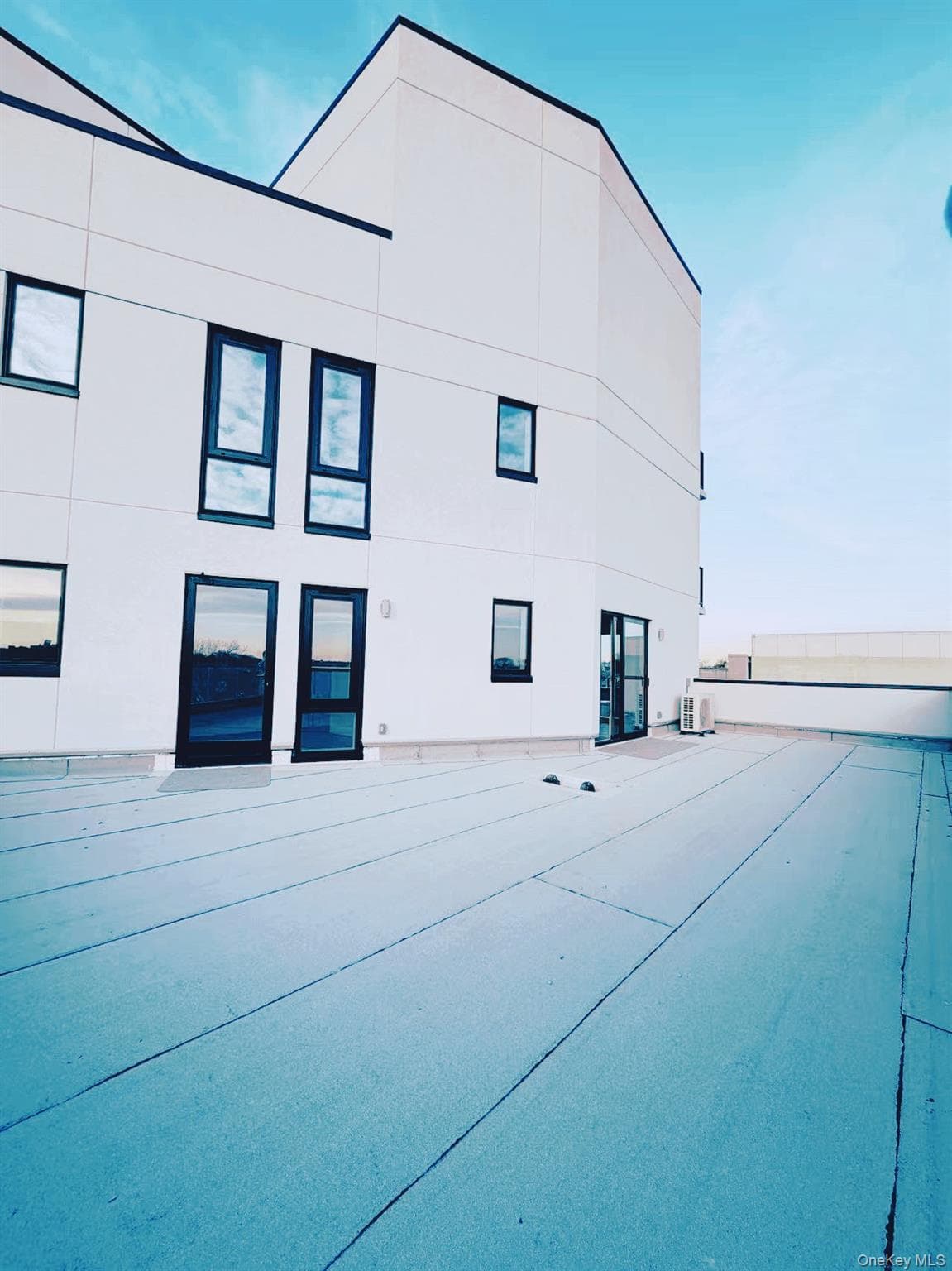 150-02 Northern Boulevard Unit: 4K thumbnail 2