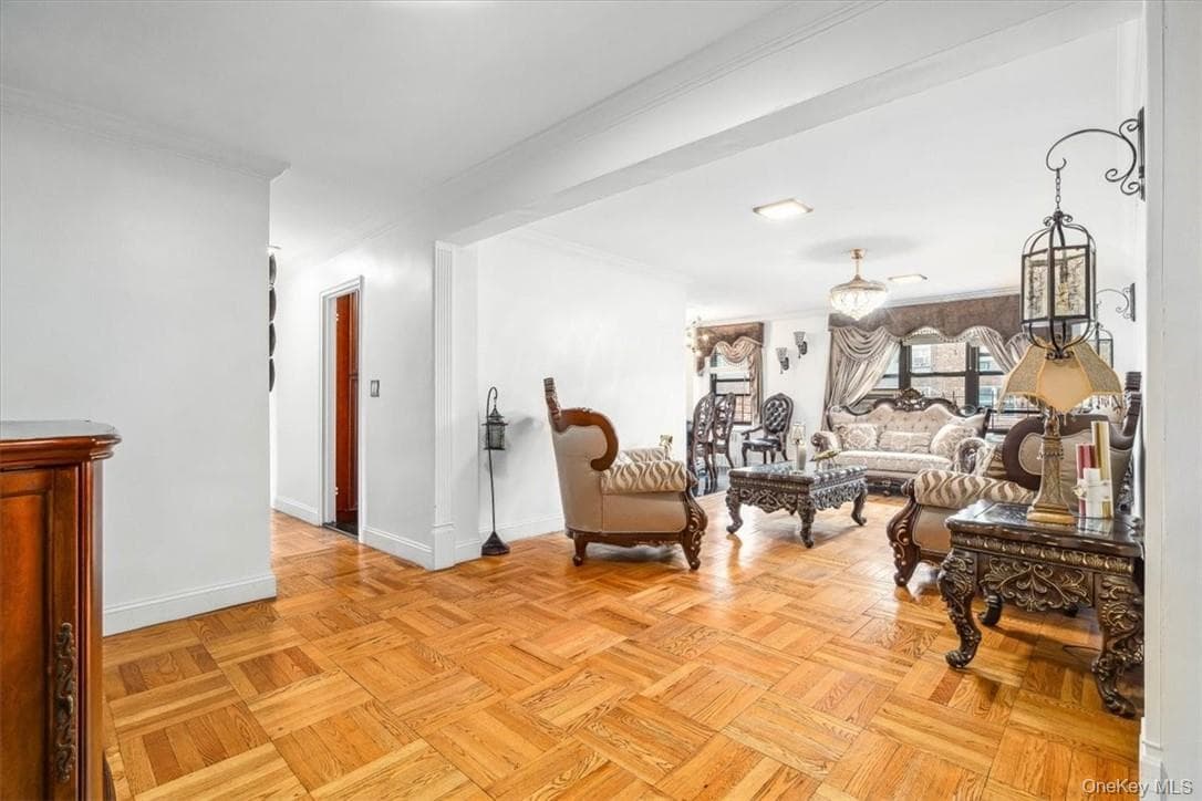 2835 Webb Avenue Unit: 6C thumbnail 6