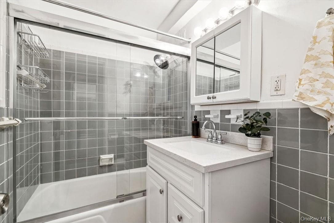 2835 Webb Avenue Unit: 6C thumbnail 30
