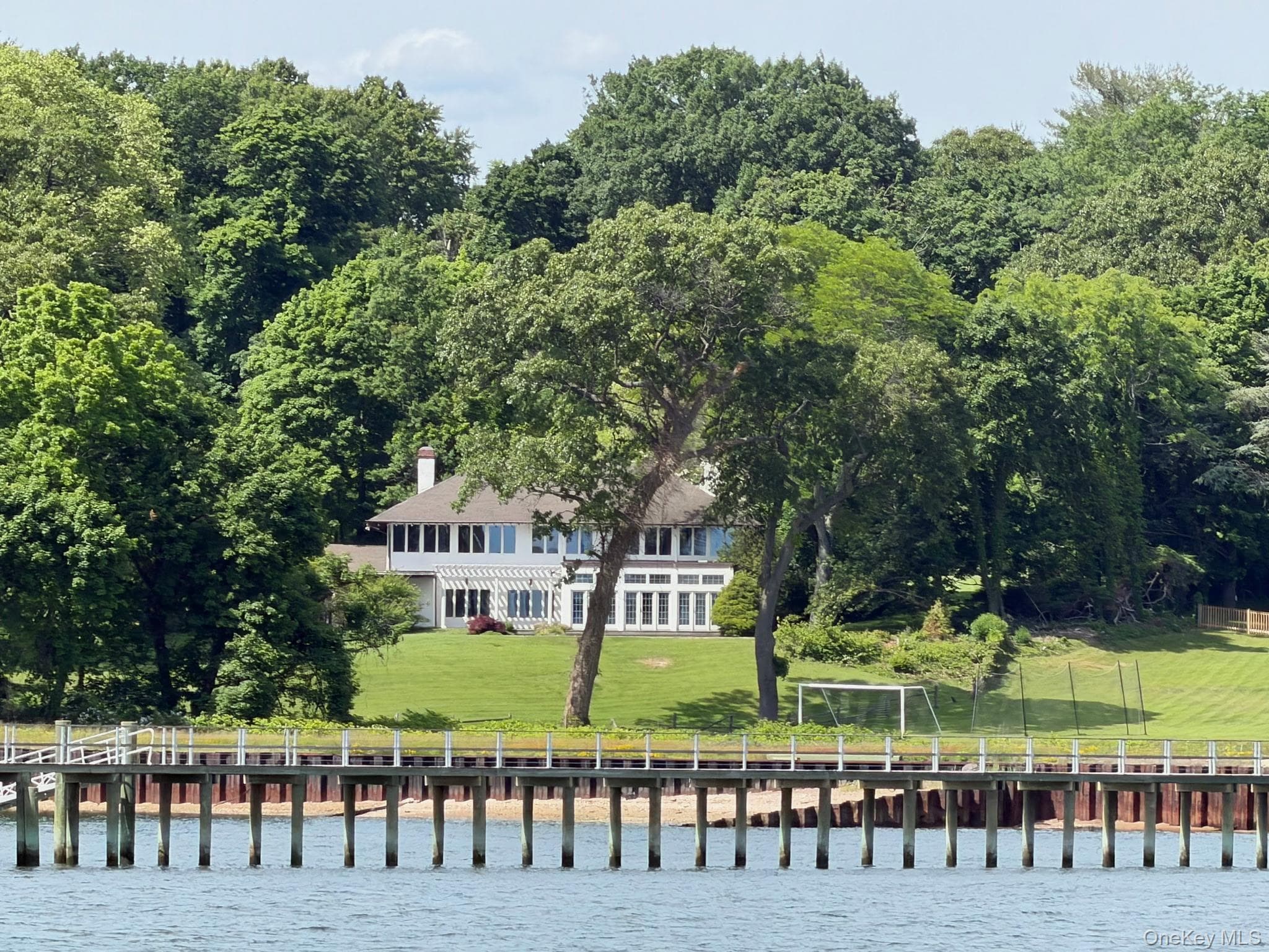 45 Cedar Lane photo 1