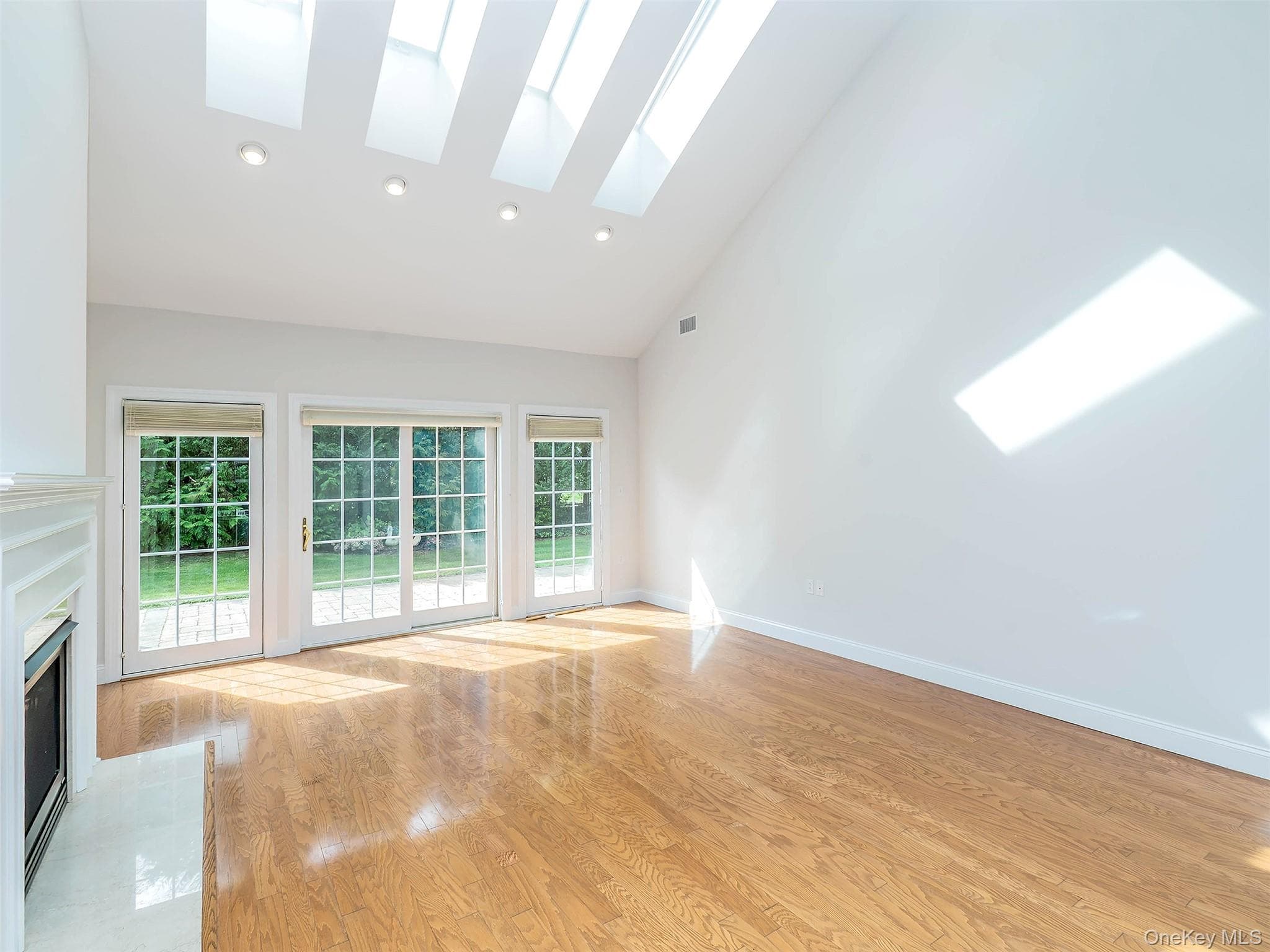 194 Pond View Drive Unit: 387 thumbnail 13