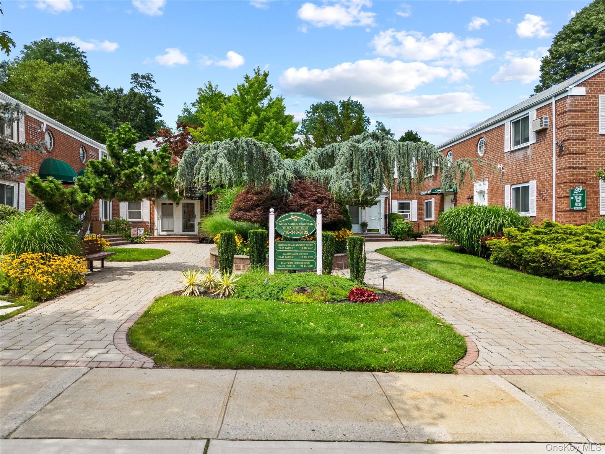 70-45B 260th Street Unit: B, Glen Oaks