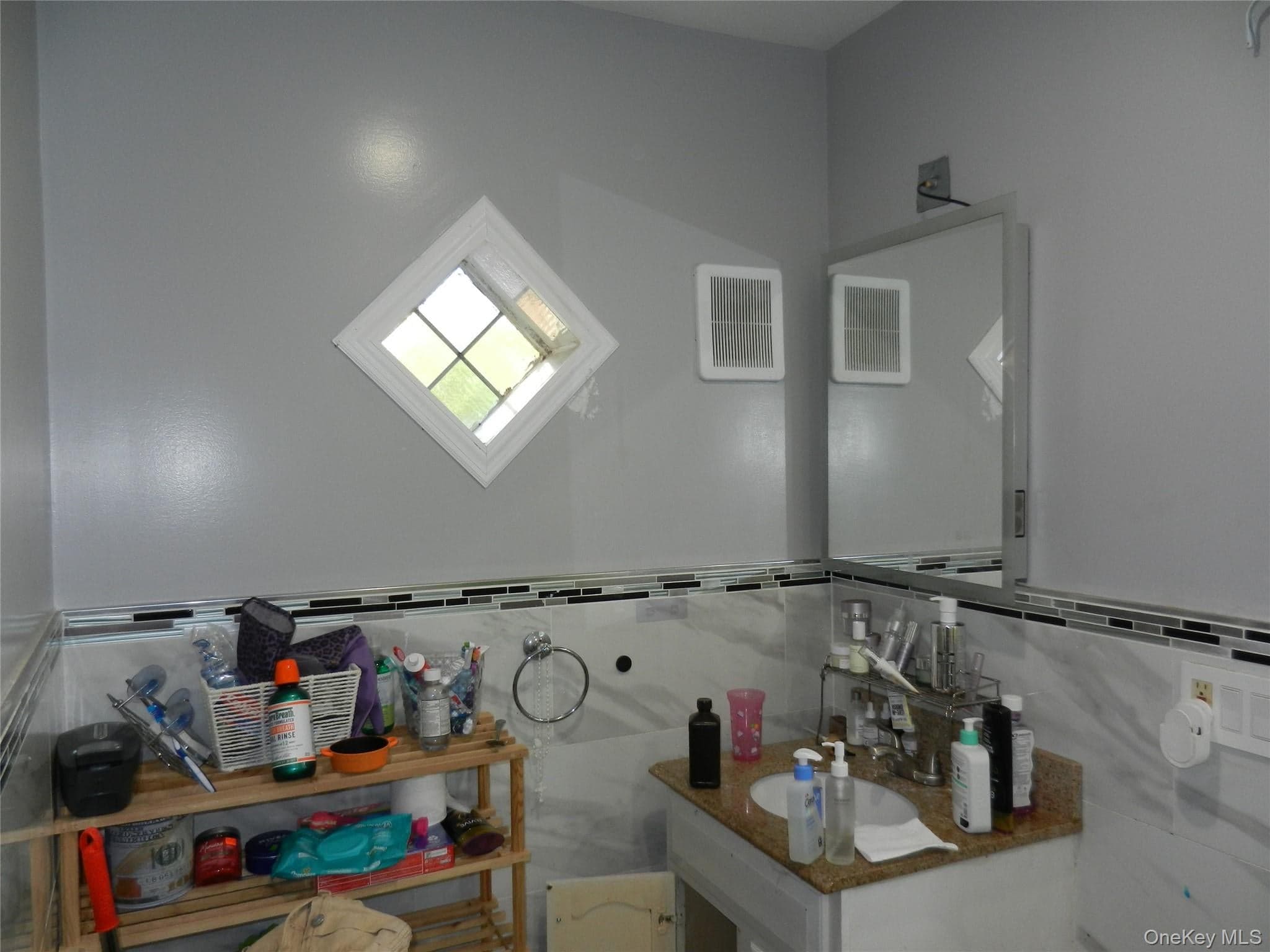 17220 111th Avenue thumbnail 19