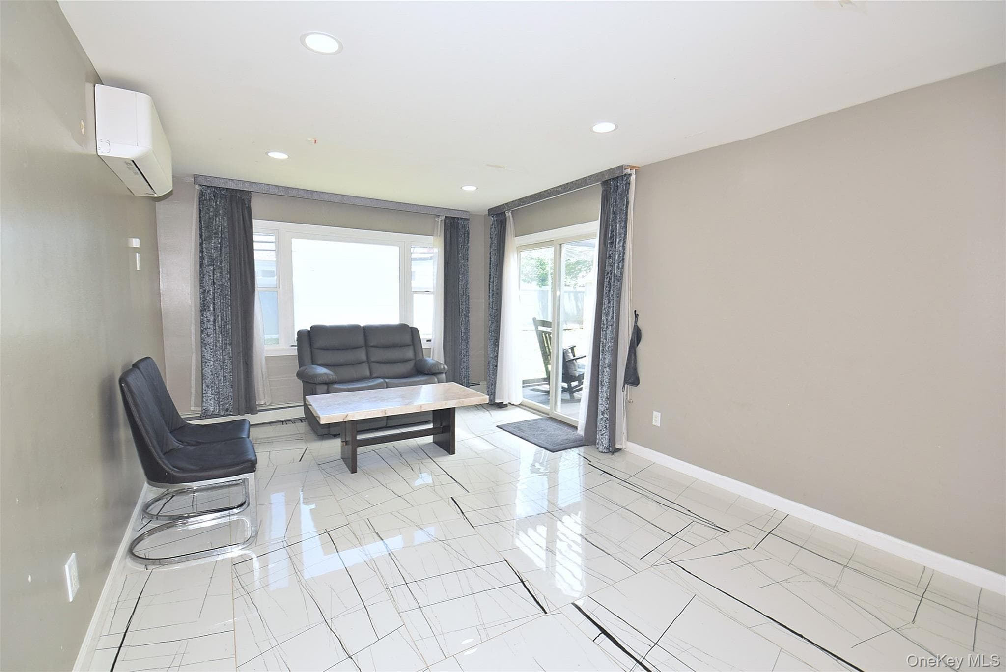 32 W Cabot Lane thumbnail 12