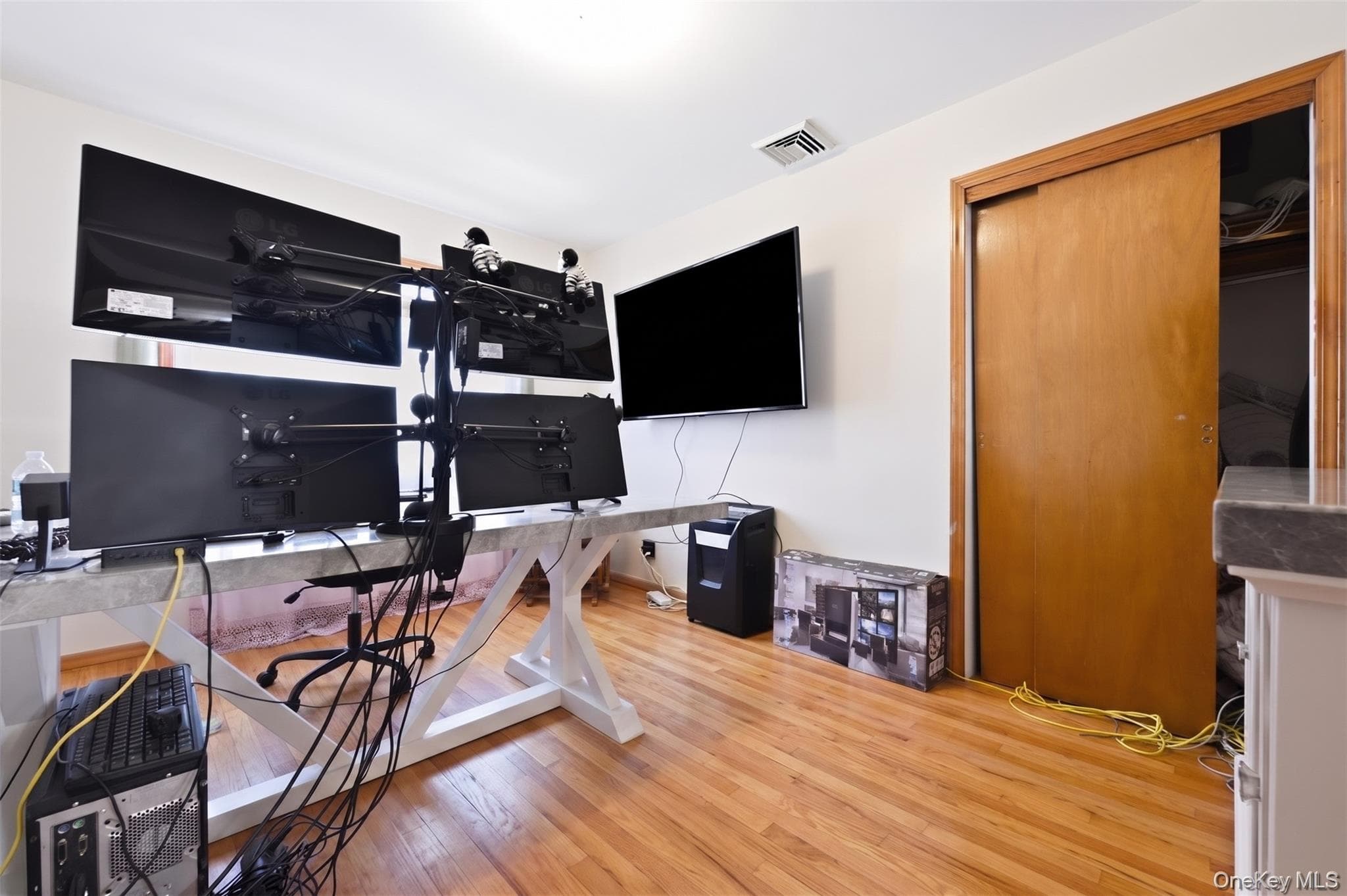 288 Brower Avenue thumbnail 25