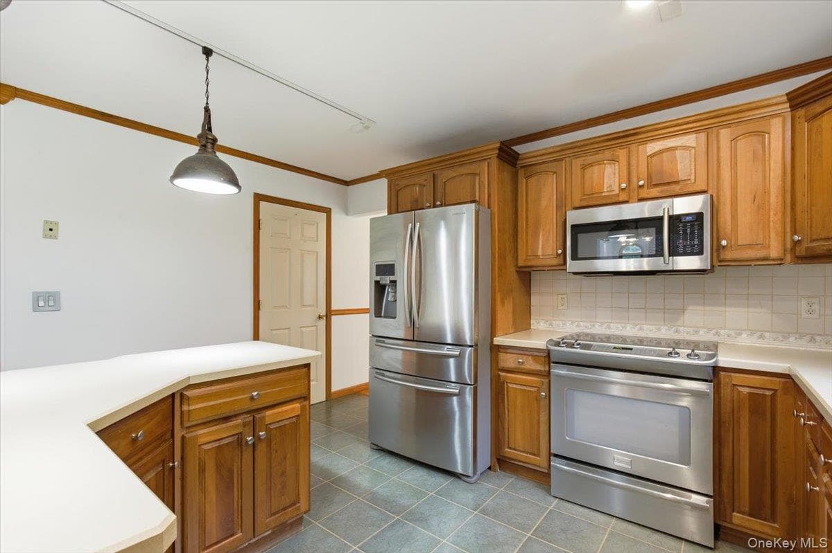 182 Red Rock Road thumbnail 12