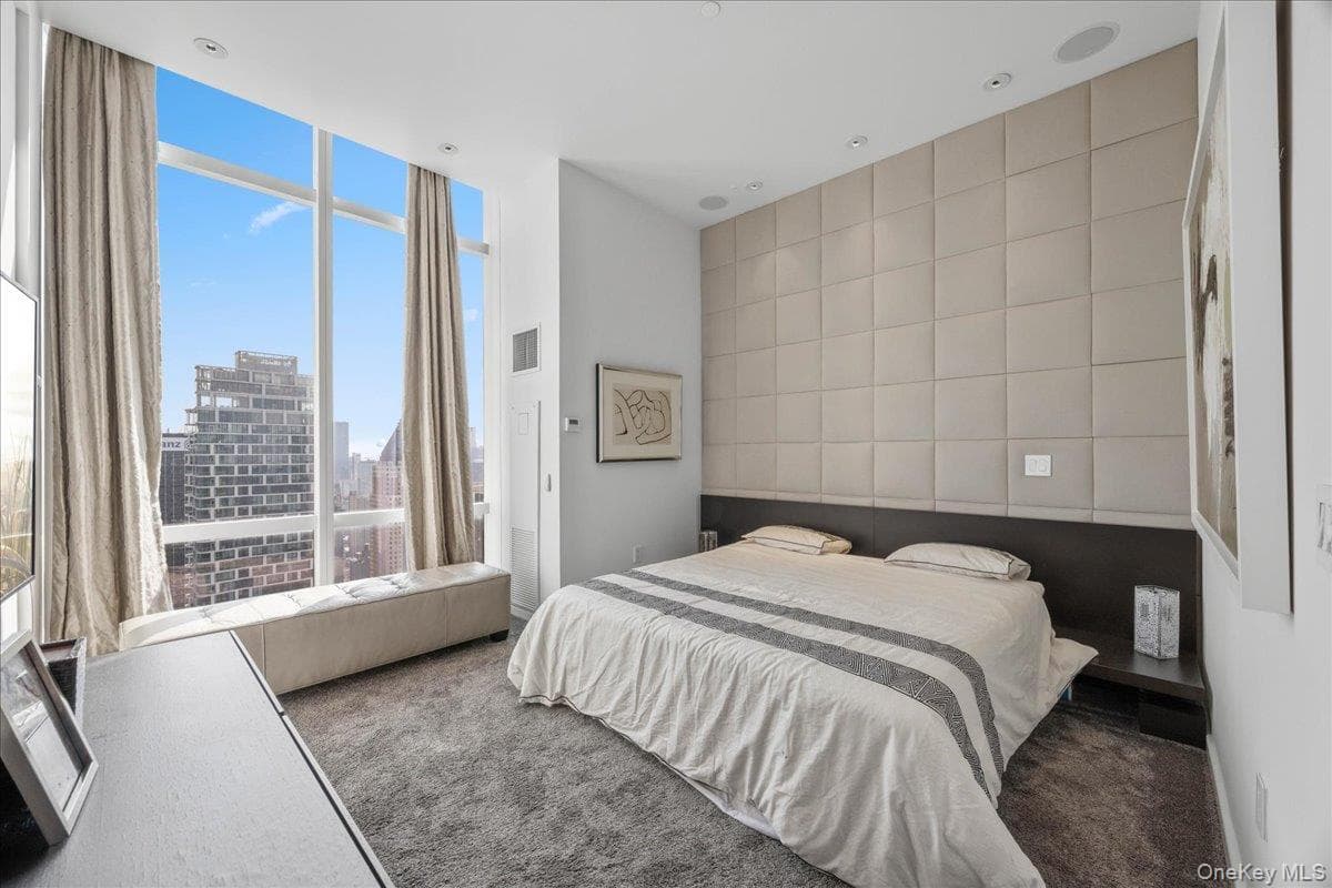 230 W 56th Street Unit: PHB thumbnail 19