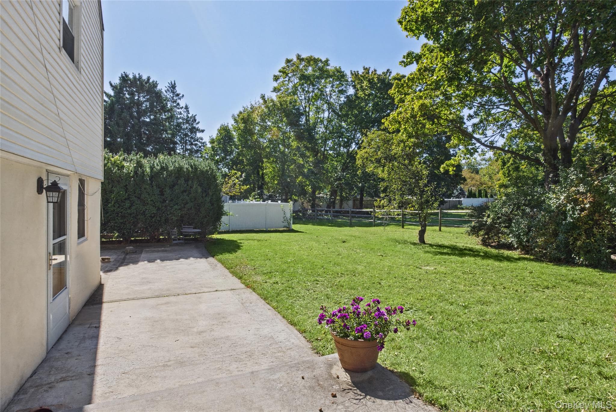 792 Larkfield Road thumbnail 23