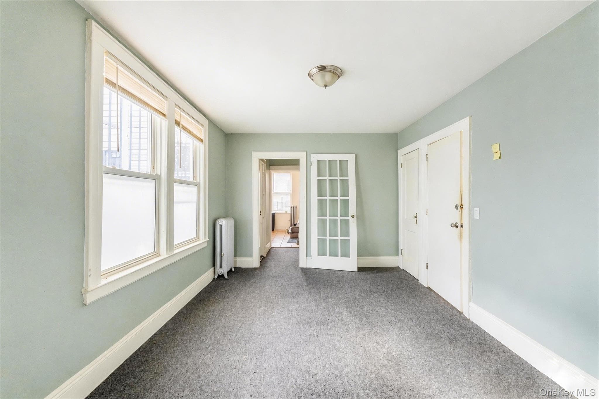 16904 Crocheron Avenue thumbnail 4