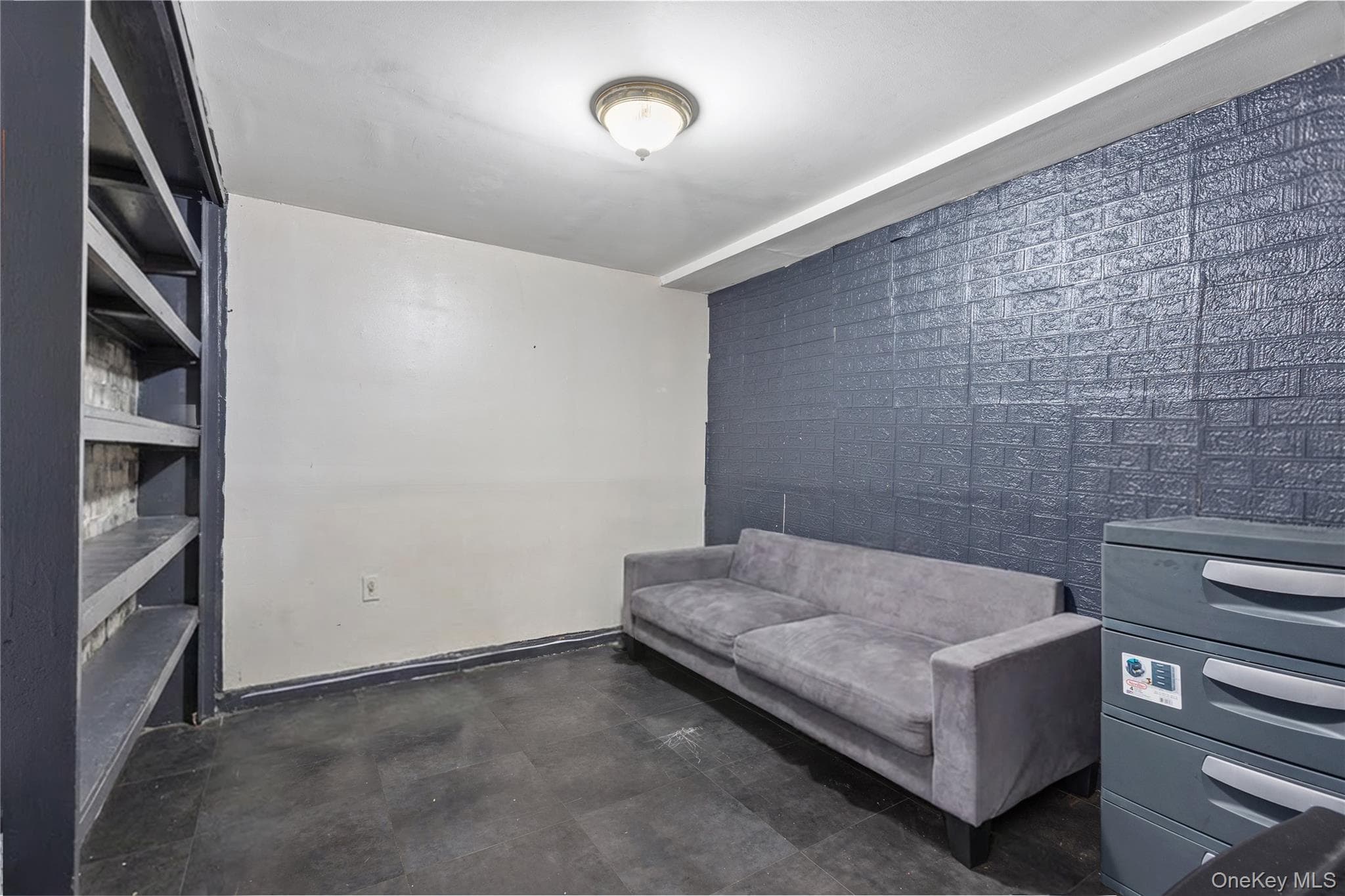 1727 Hunt Avenue thumbnail 14