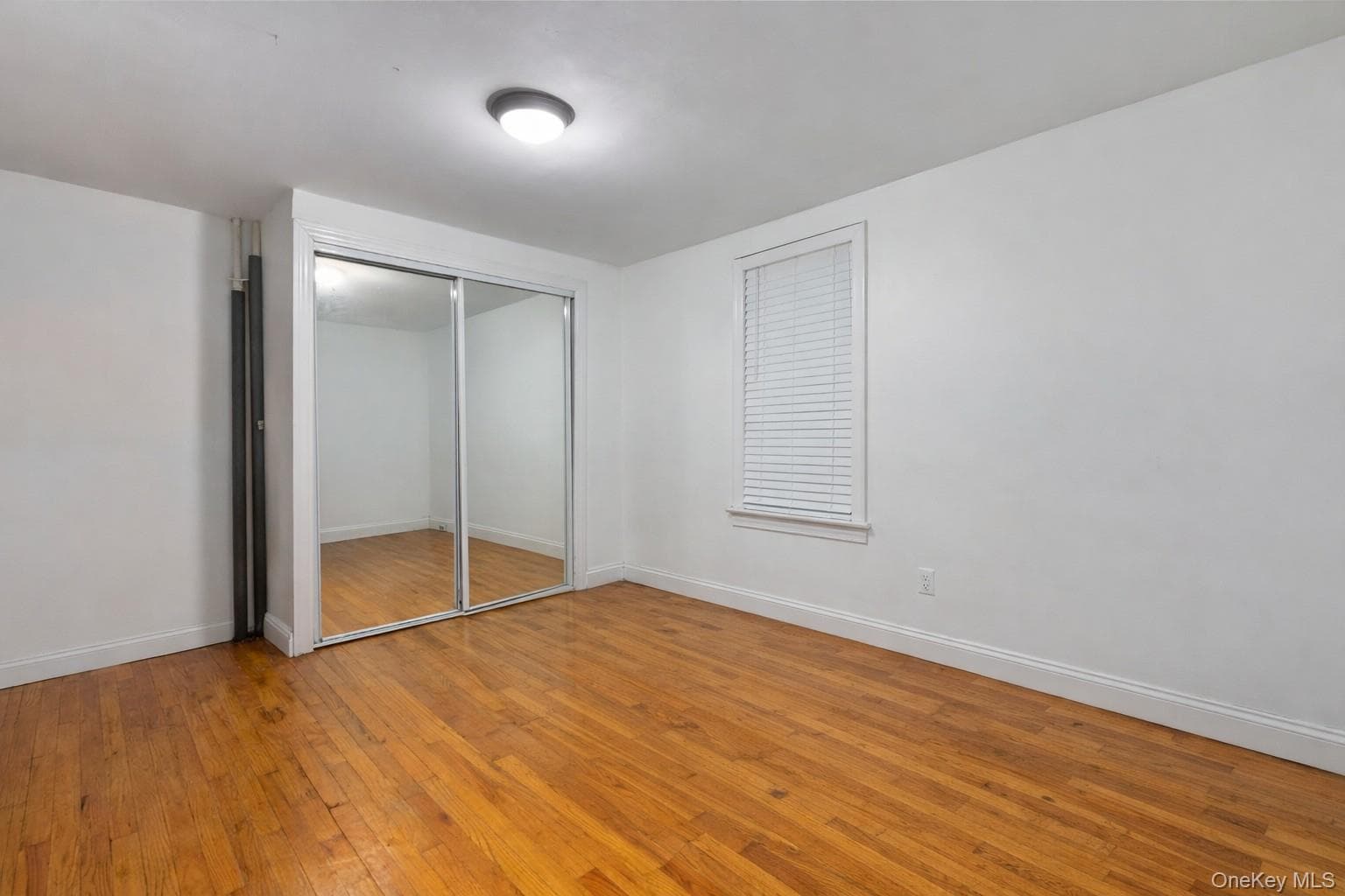 1727 Hunt Avenue thumbnail 7