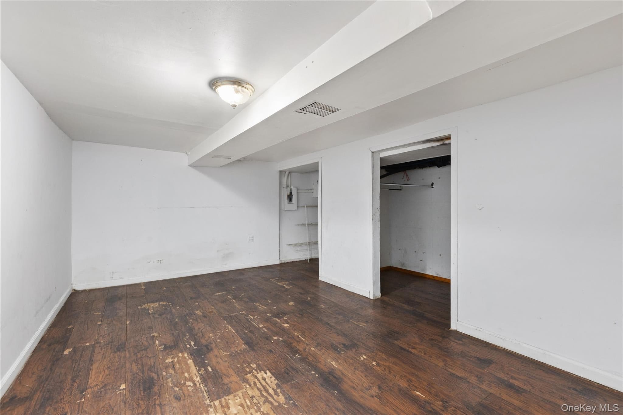 1727 Hunt Avenue thumbnail 13
