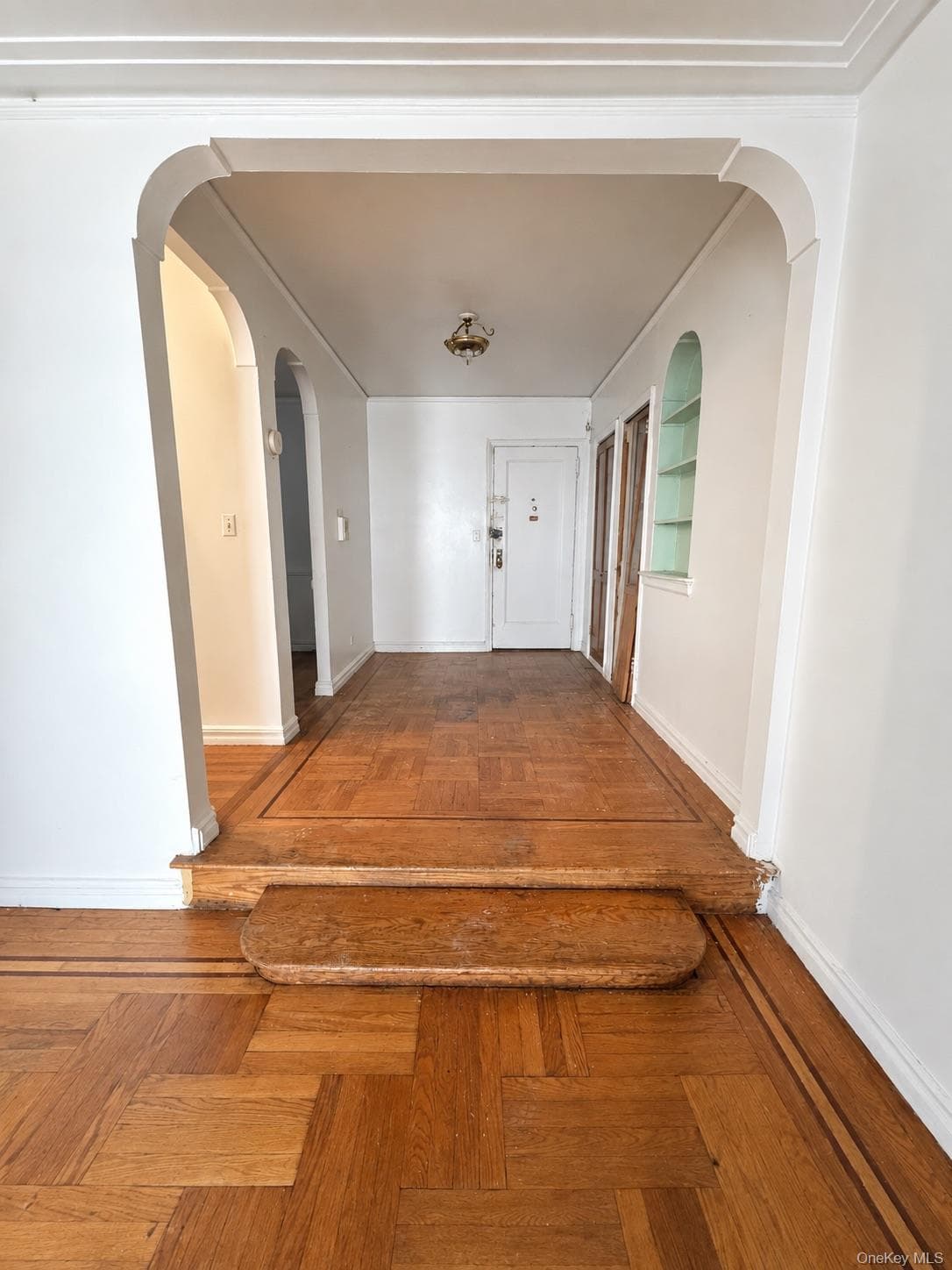 2160 Bronx Park Park Unit: 3B thumbnail 6