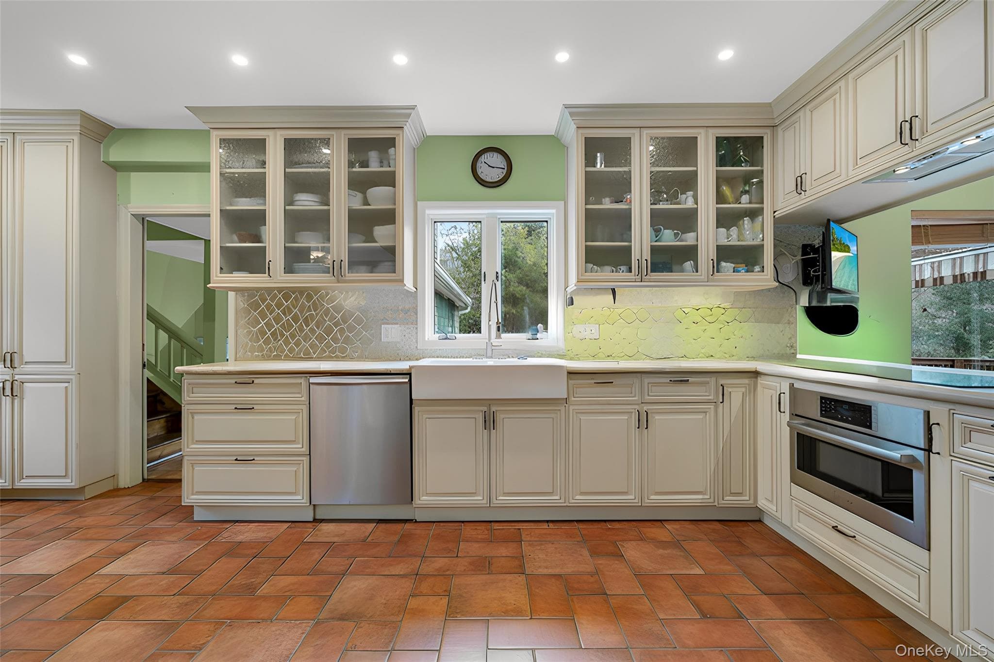 36 Chardavoyne Road thumbnail 13
