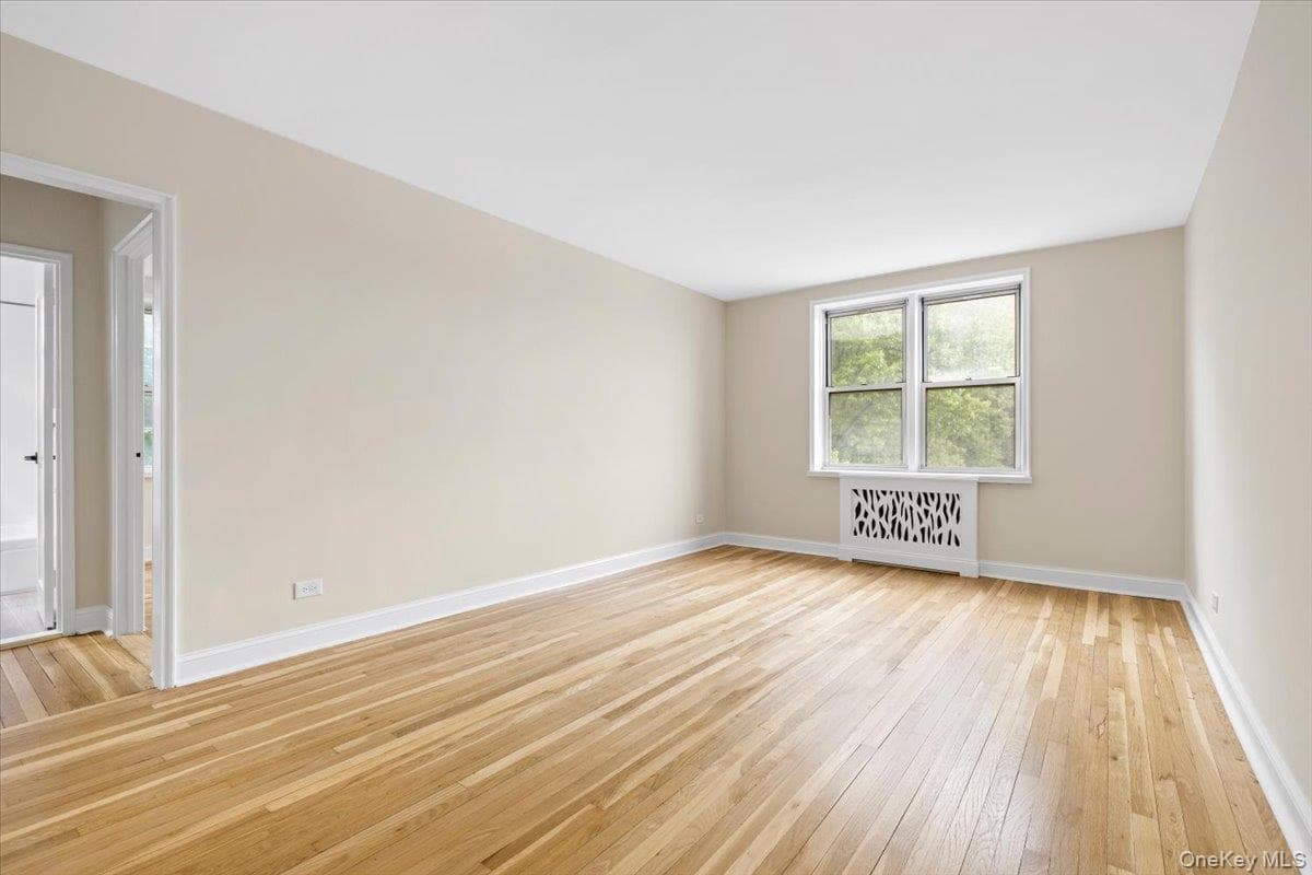 5650 Netherland Avenue Unit: 2E thumbnail 9