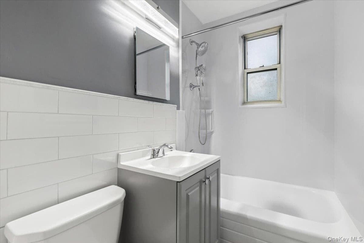 5650 Netherland Avenue Unit: 2E thumbnail 19