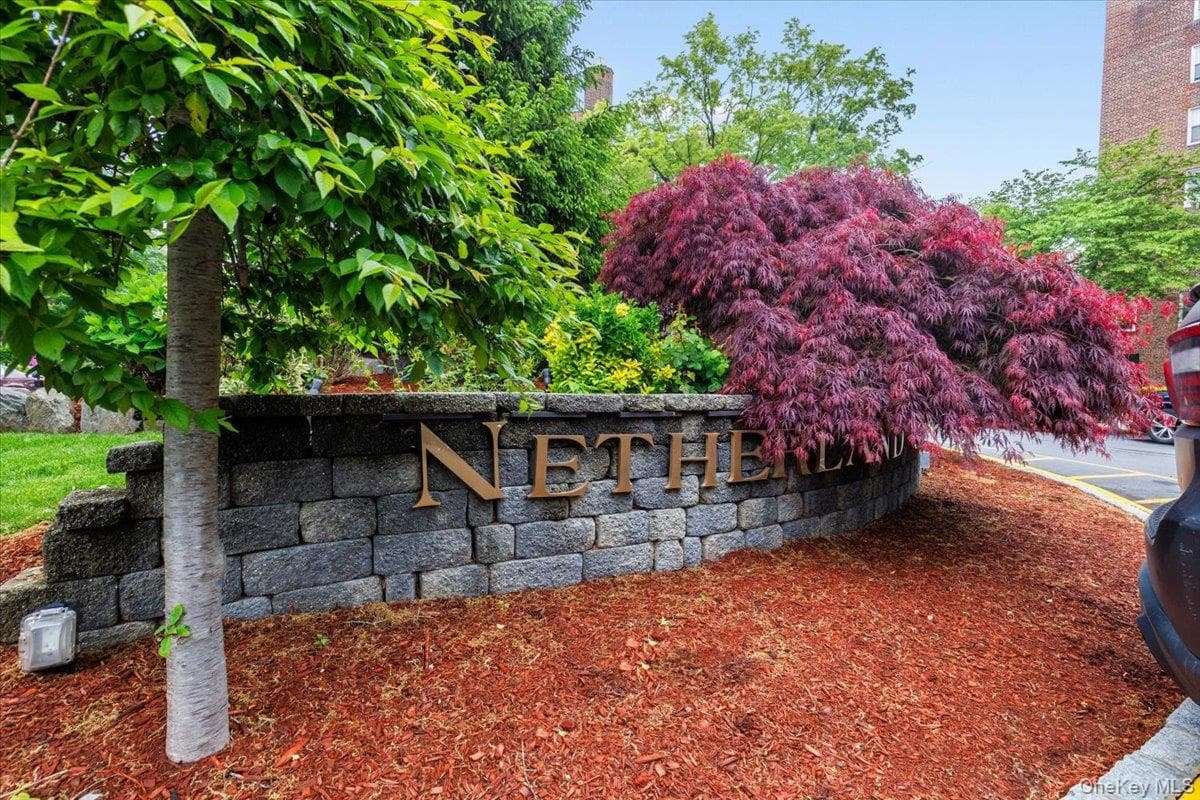 5650 Netherland Avenue Unit: 2E thumbnail 21