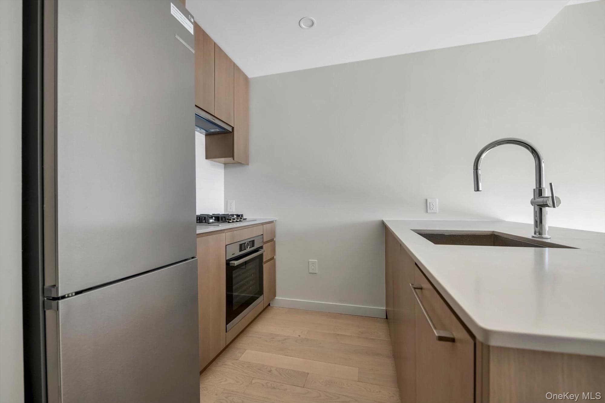 13102A 40th Road Unit: 9D photo 1