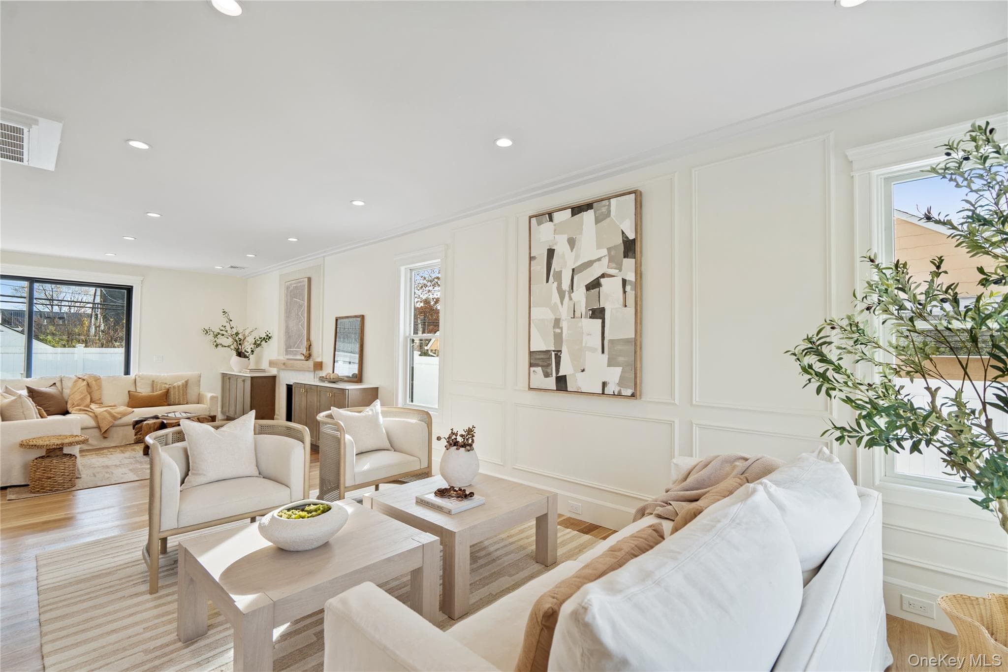 908 Maple Lane thumbnail 9