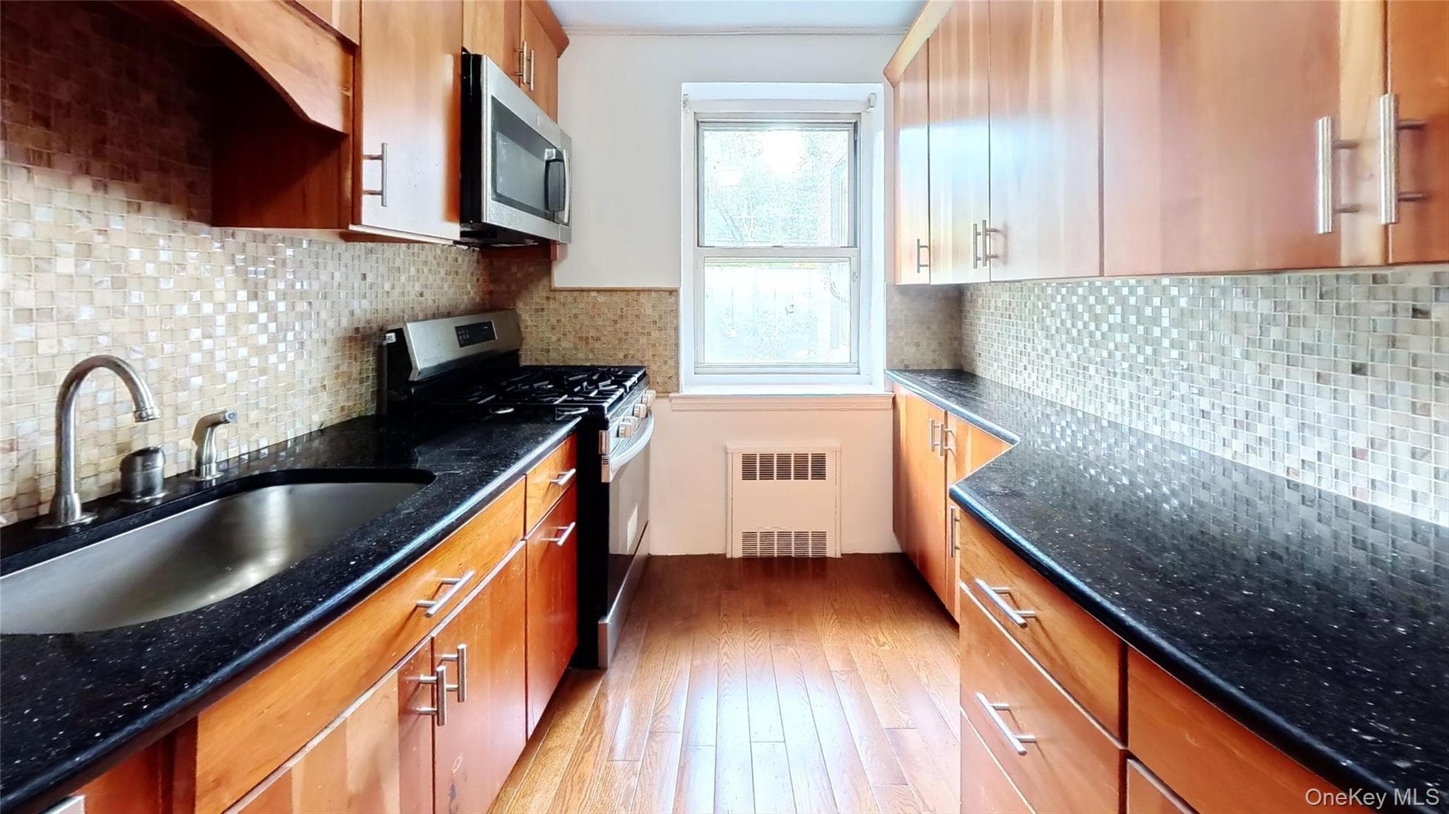 7502 Austin Street Unit: 2G, Forest Hills