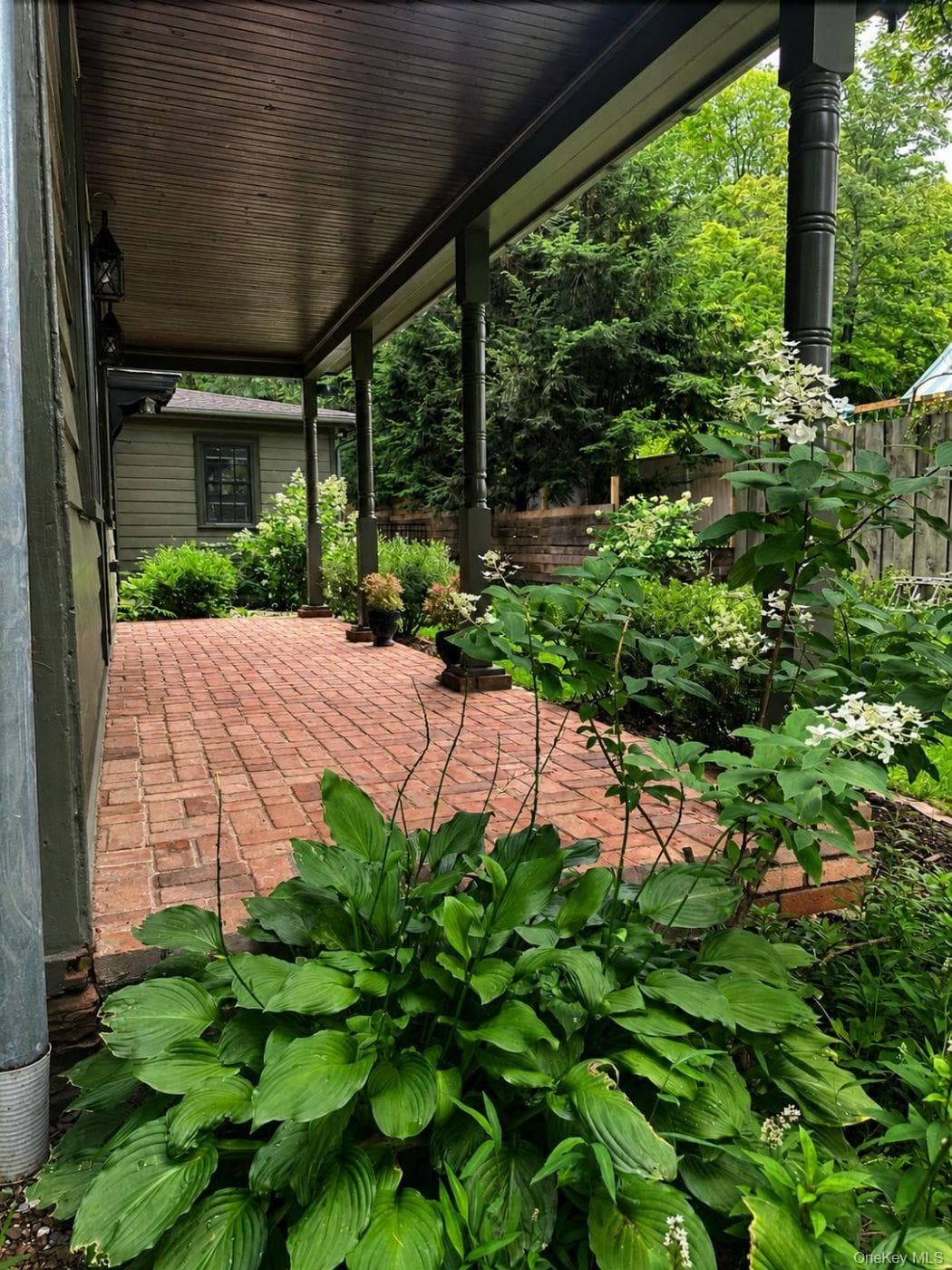 5012 Albany Post RD thumbnail 11