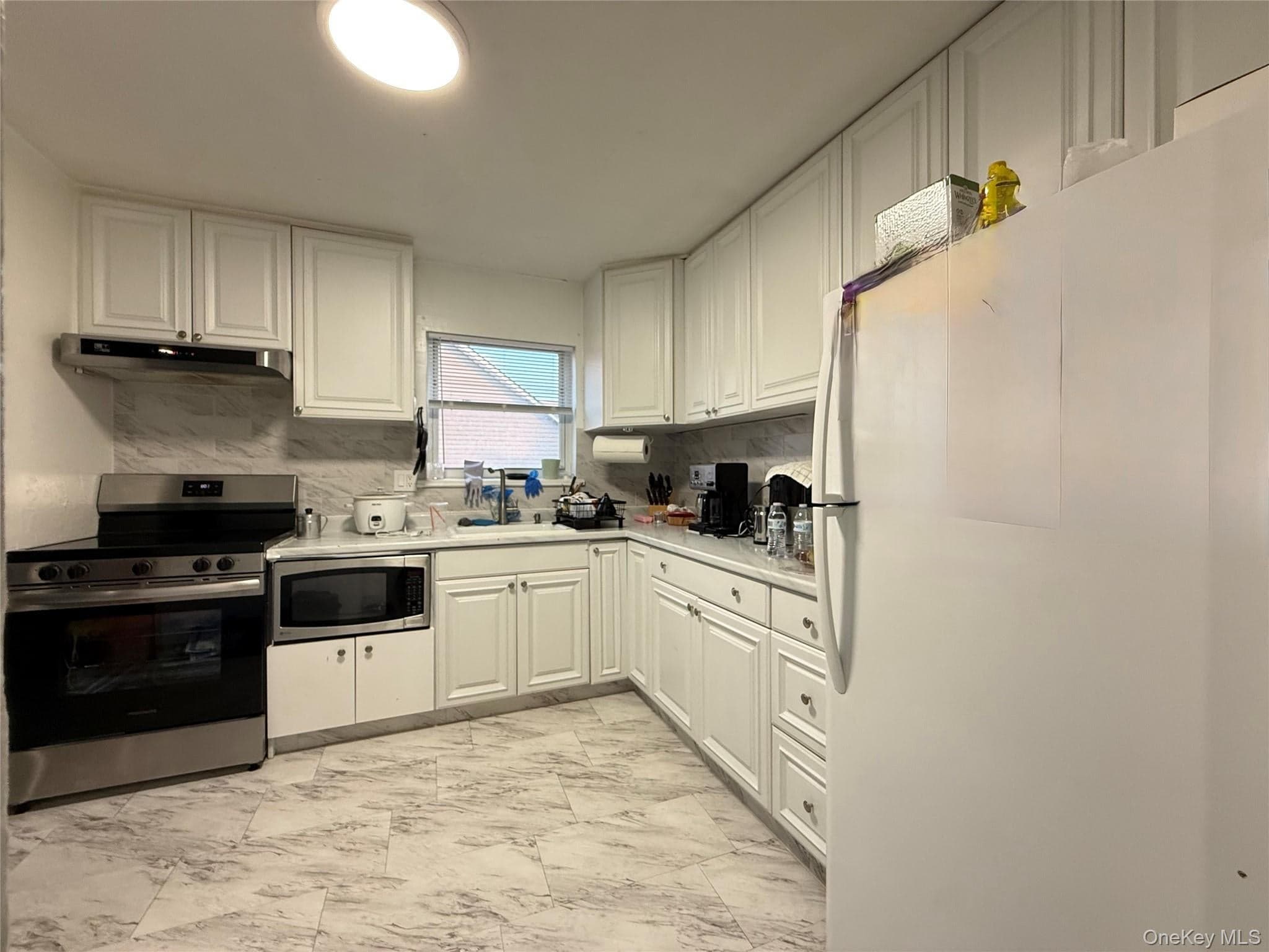 18-46 College Point Boulevard thumbnail 8