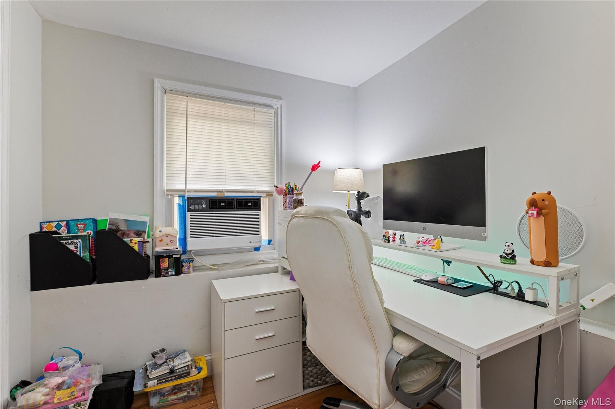 236 Maple Place thumbnail 16