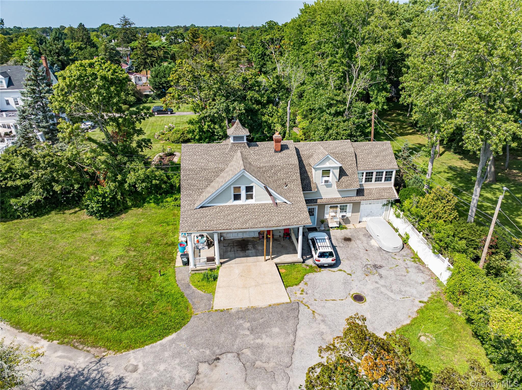 45 S Penataquit Avenue thumbnail 13