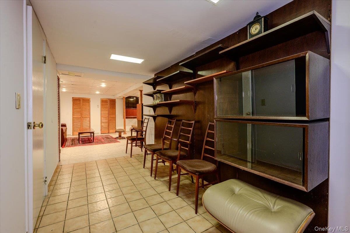3855 Douglaston Parkway thumbnail 21