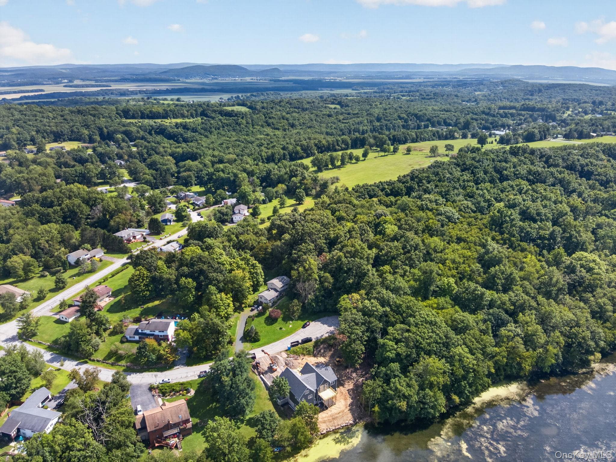 86 Shore Boulevard thumbnail 50