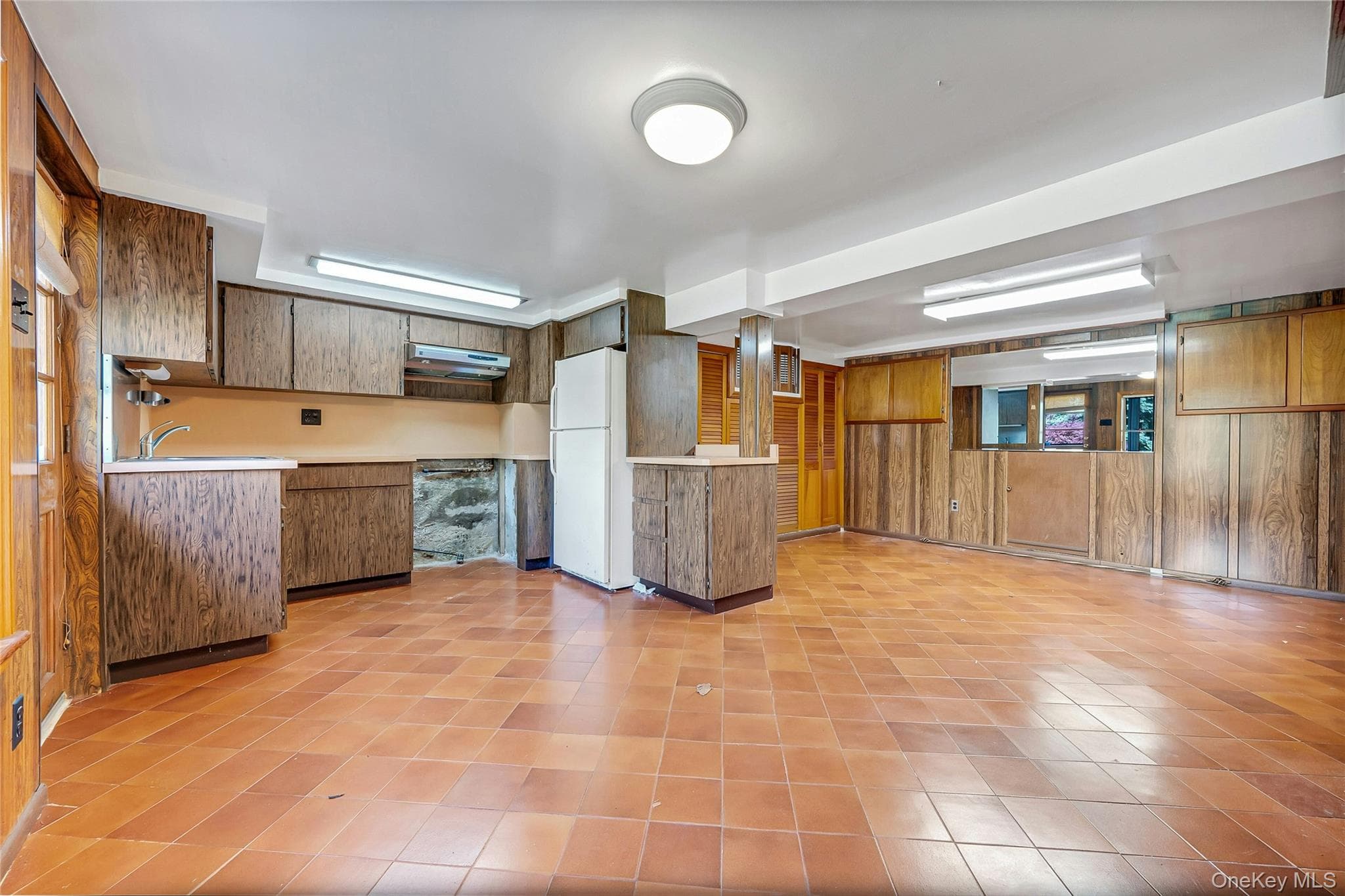 295 Columbus Avenue thumbnail 28