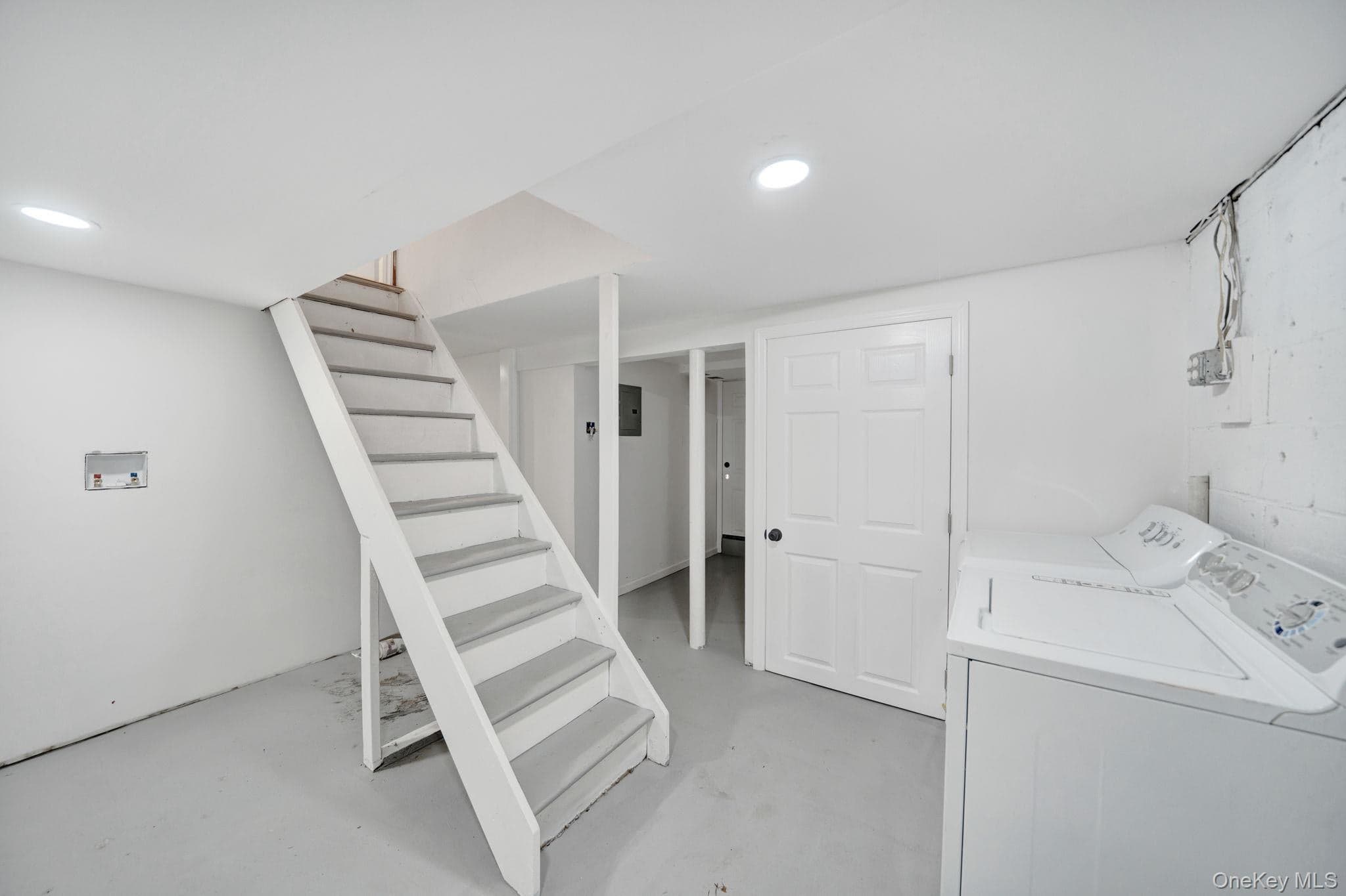 7 Weinmann Boulevard thumbnail 16