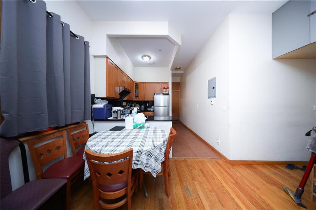 462 52nd Street Unit: 2D thumbnail 5