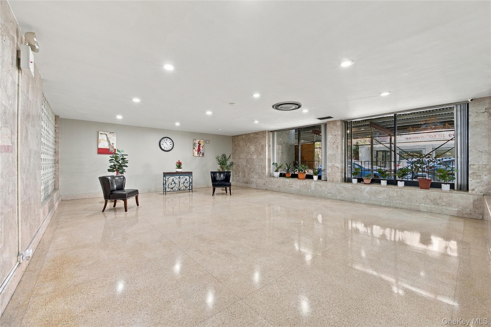 9910 60th Avenue Unit: 5A thumbnail 2