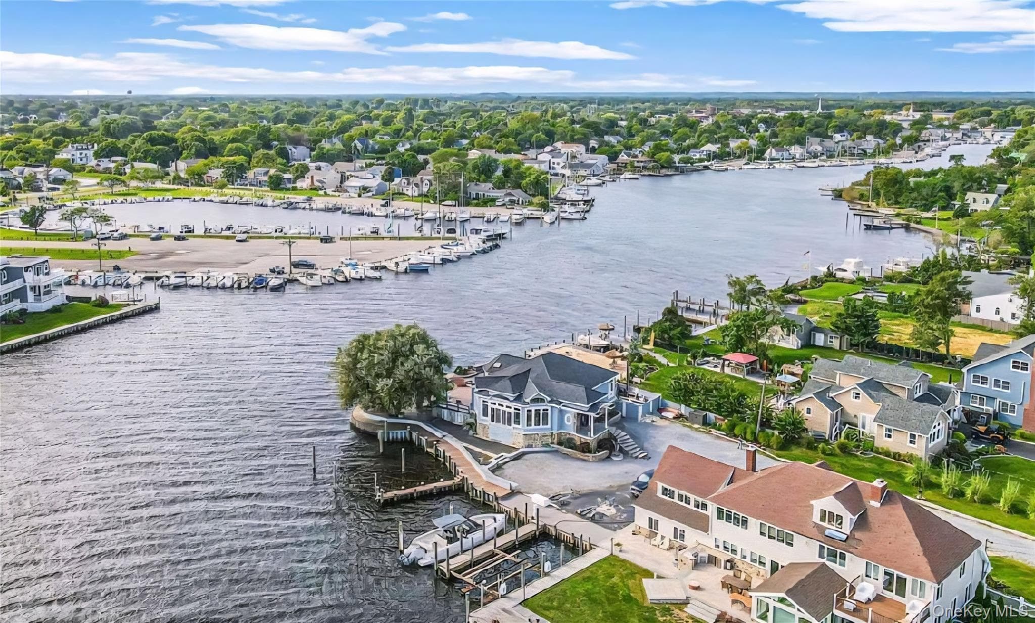 238 W Islip Road thumbnail 13